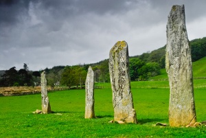 The four-stone row