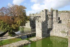 Beaumaris Castle (c) Jeff Buck