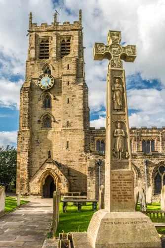 The war memorial and fortified tower