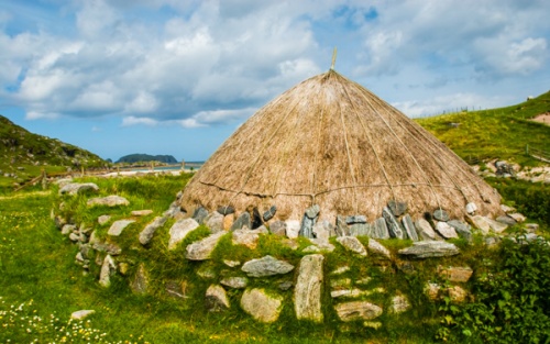 Bostadh Iron Age House