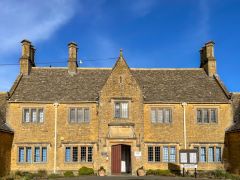 Moore Cottage Hospital, Grade II listed, 1928