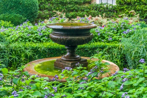 The Fountain Garden at Bourton House Gardens