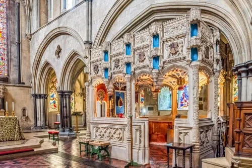 The De La Warr chantry chapel