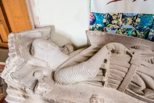 14th-century effigy of William Ros