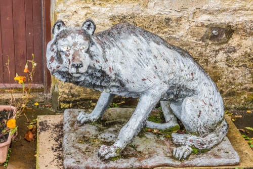 St Fillan's wolf sculpture