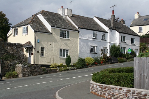 Red Lion Hill in Brixton, Devon (c) Martin Bodman