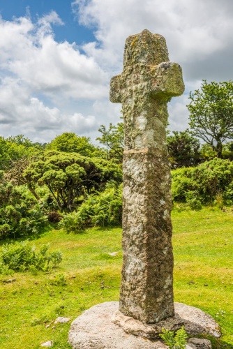 The cross from the east