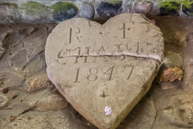 RF Chase gravestone, 1847