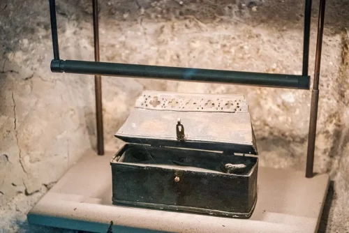 The St Martin's chrismatory