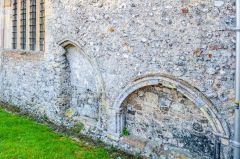 Medieval sepulchral niches