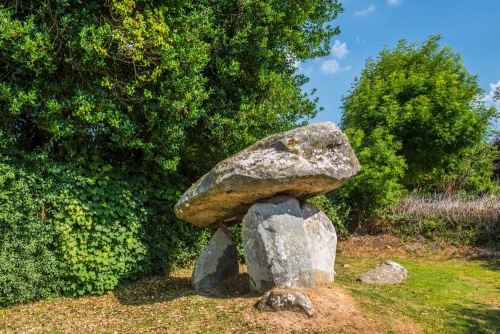 Carreg Coetan Arthur Burial Chamber