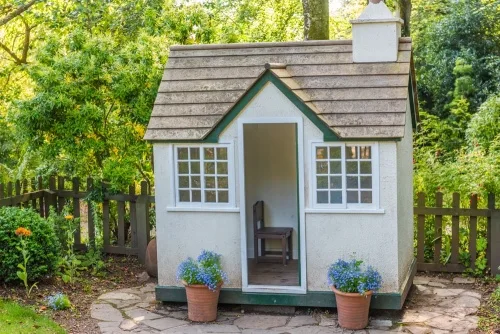 The Drewe family's Bunty House in the garden