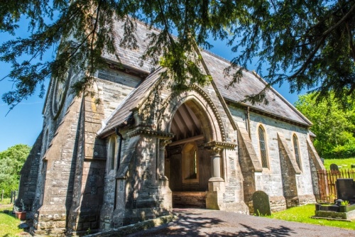 Cenarth, St Llawddog's Church