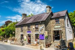 The village tea shop