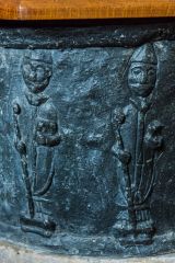 A closer look at the lead font carvings