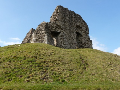 Christchurch Castle (c) Chris Talbot