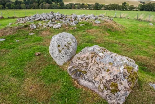 Milton of Clava Cairn