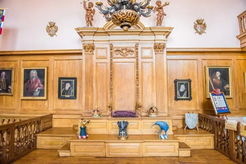 The Earl Marshal's Court throne