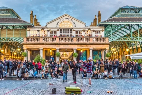 Street theatre outside St Paul's Covent Garden