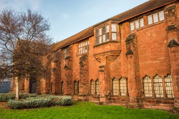 The Elizabeth I oriel window