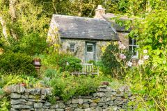 Craigieburn Garden, not your typical garden sheds!