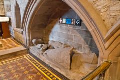Sir Gilbert de Pauncefote effigy in Crickhowell Church