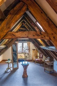 Under the eaves of the hall