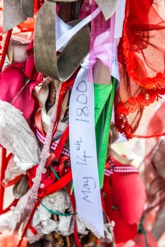 More colourful ribbons, many dated