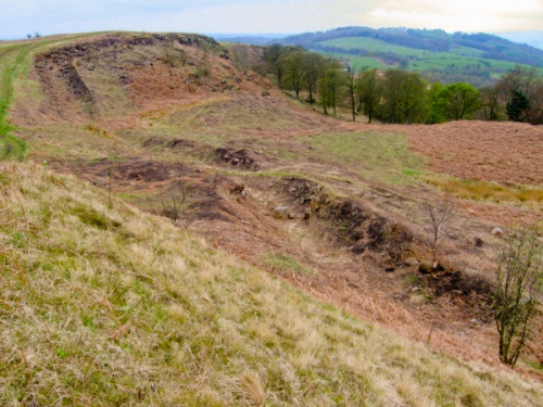 Croy Hill Roman Fortlet (c) Chris Wimbush