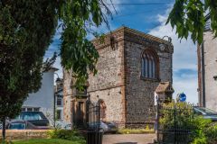 The castle from St Mary's churchyard