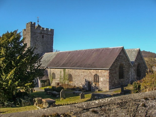 Defynnog, St Cynog Church (c) Ruth Sharville
