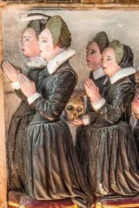 Garrard daughters carvings