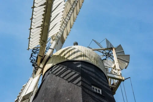 The restored cap and sails