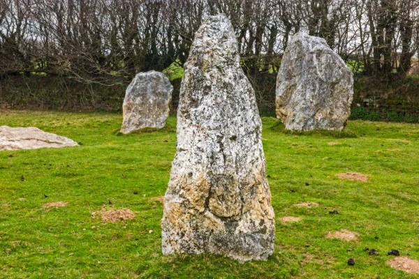 The circle from the south-west