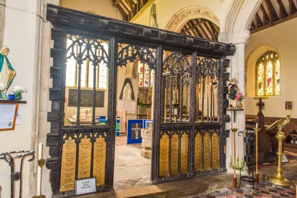 The 15th century parclose screen