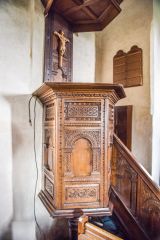 The early 17th century pulpit