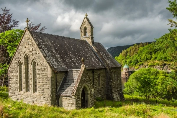 Nantgwyllt Church