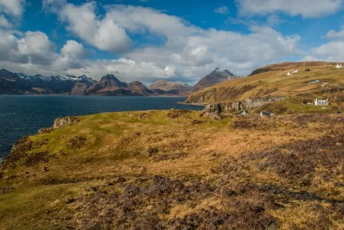The start of the walk at Elgol