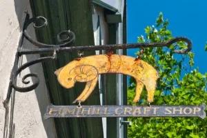 Elm Hill craft shop sign