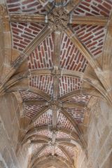 The pedestrian passage vaulting