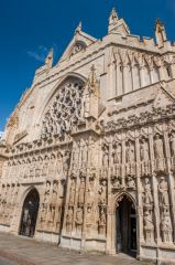 Exeter Cathedral, The cathedral's west front