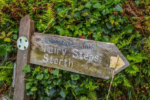 The footpath sign in Slack Head