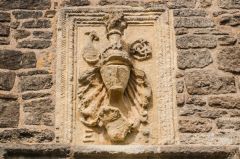 Hungerford arms over the castle gateway