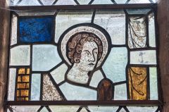 14th-century stained glass head