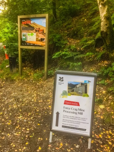 The trail start on the B5292