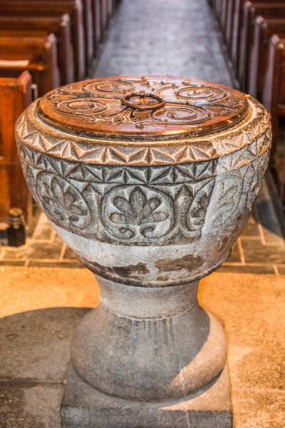 The 12th century Norman font
