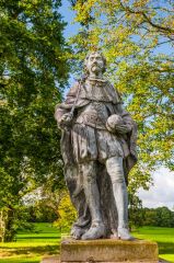 James VI and I statue