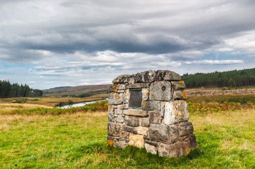 Gloomy Memories Memorial to Donald Macleod