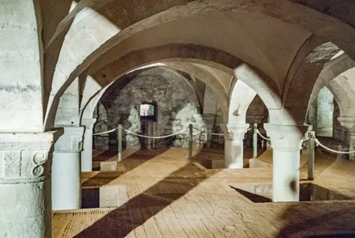 The Saxon crypt