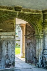 Entering the Elizabethan courtyard